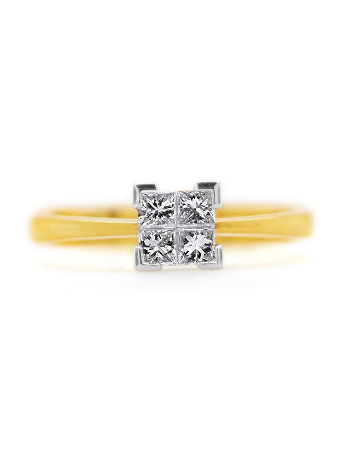 18K Yellow Gold 4 Diamonds=0.35ct Princess Cut Ring.