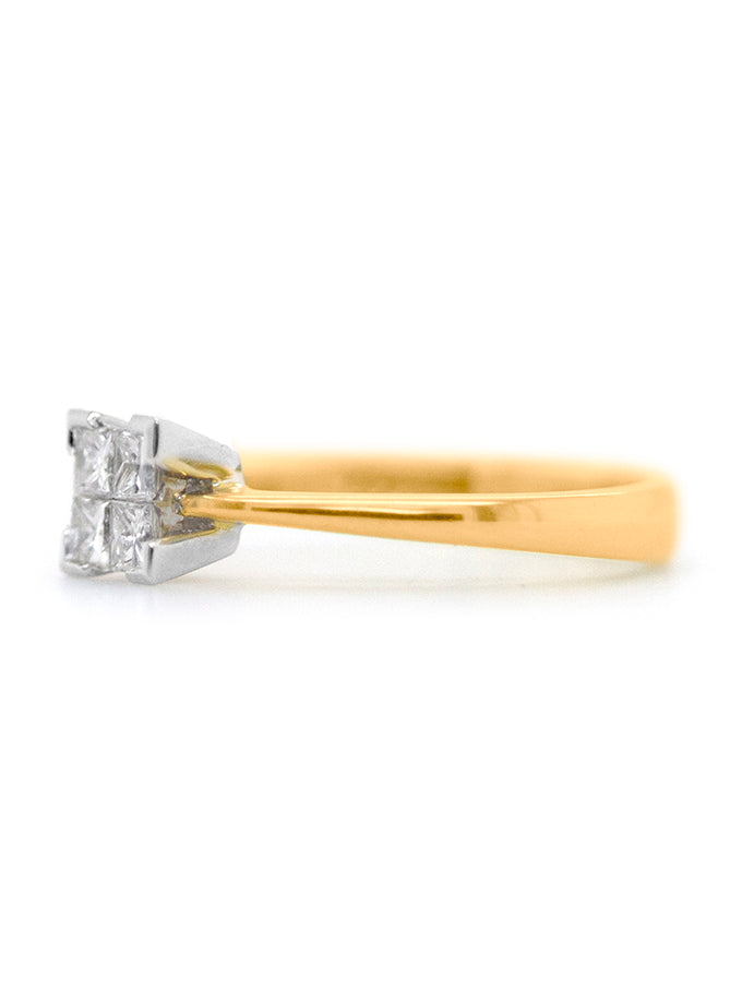 18K Yellow Gold 4 Diamonds=0.35ct Princess Cut Ring.