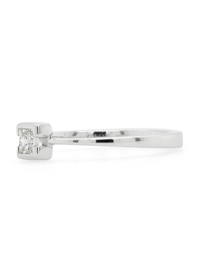 Princess Cut 0.2 Carat Bezel Set Diamond in 18 Carat White Gold