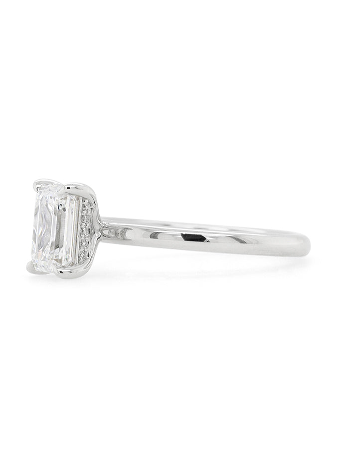 Lab Grown 1.51 Carat Emerald Cut Diamond Solitair in 18ct White Gold