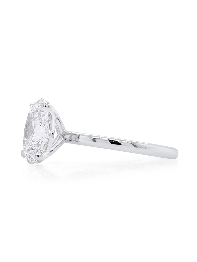 Lab Grown Oval Diamond Ring in 18 Carat White Gold, T=3.00ct.