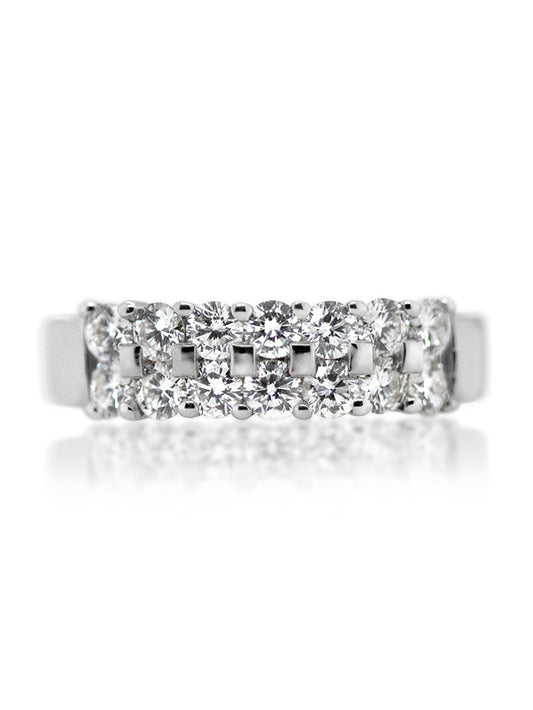 White Gold Diamond Set Ring, 18 Carat T=1.00ct.