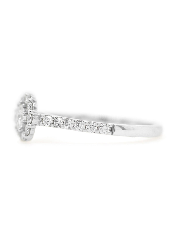 Diamond Cluster Ring, 18K WG, T=0.88ct