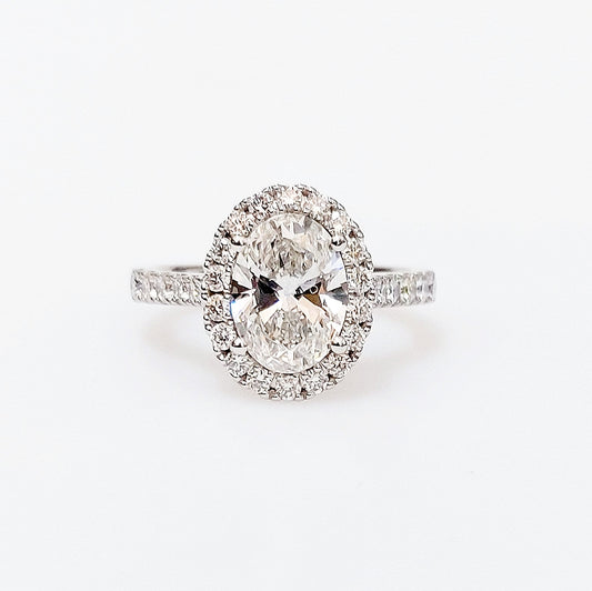 Lab Grown 1.95 Carat Diamond Halo Ring in 18 Carat White Gold