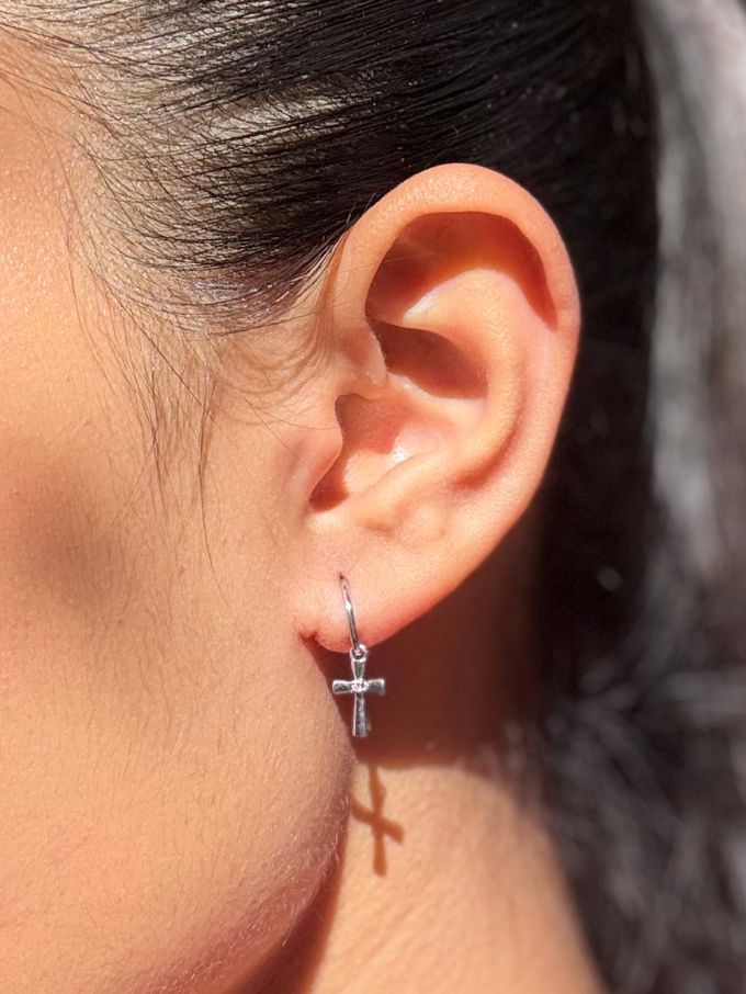 0.015 Carat Diamond & 9 Carat White Gold Cross Drop Earrings