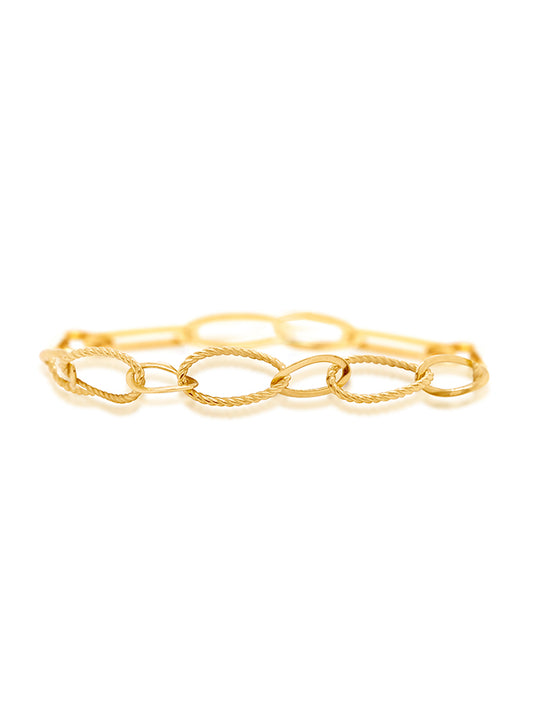 19cm Diameter twisted and flat Oval Link Bracelet, 9 Carat Yellow Gold