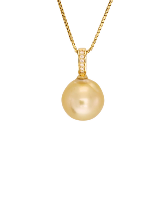 Gold South Sea Pearl Pendant, 9K Yellow Gold T=0.03ct Diamonds