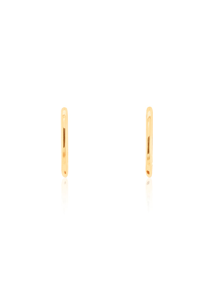 Oblong Huggie Earrings in 9 Carat Yellow Gold, 15x1.6mm