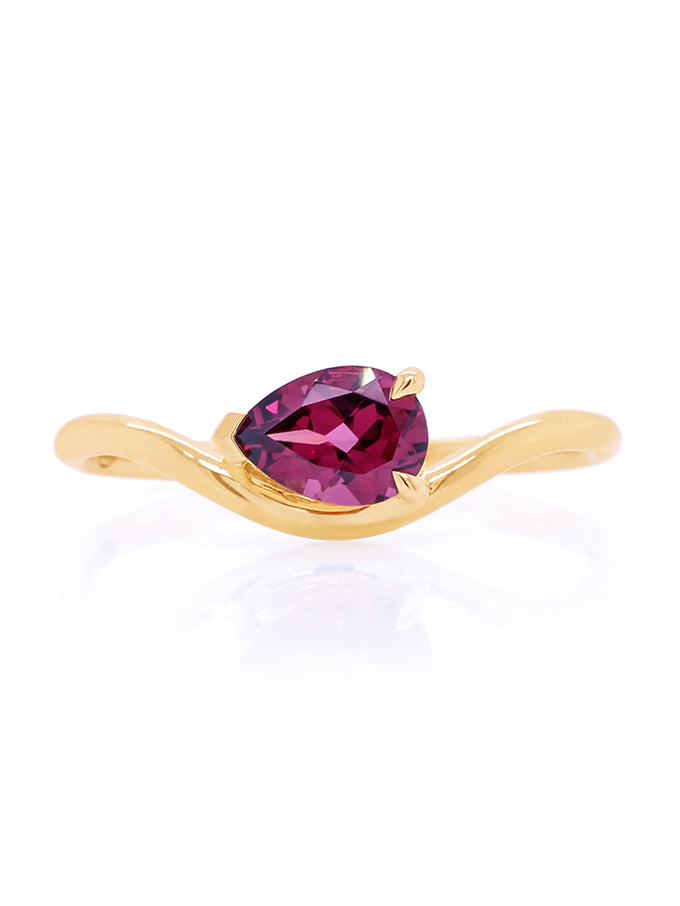 Pear Shape Rhodilite Garnet Dress Ring in 9 Carat Yellow Gold