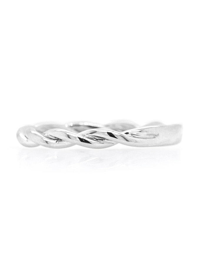 Twist Style Dress Ring in 18 Carat White Gold