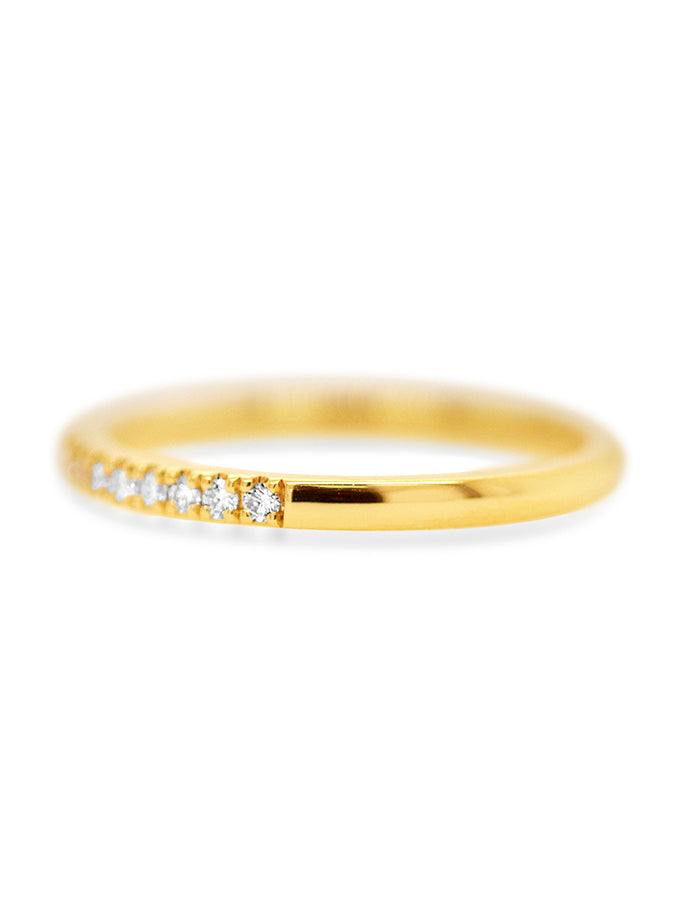 Stunning Diamond Set Band, 18K Yellow Gold T=0.24ct