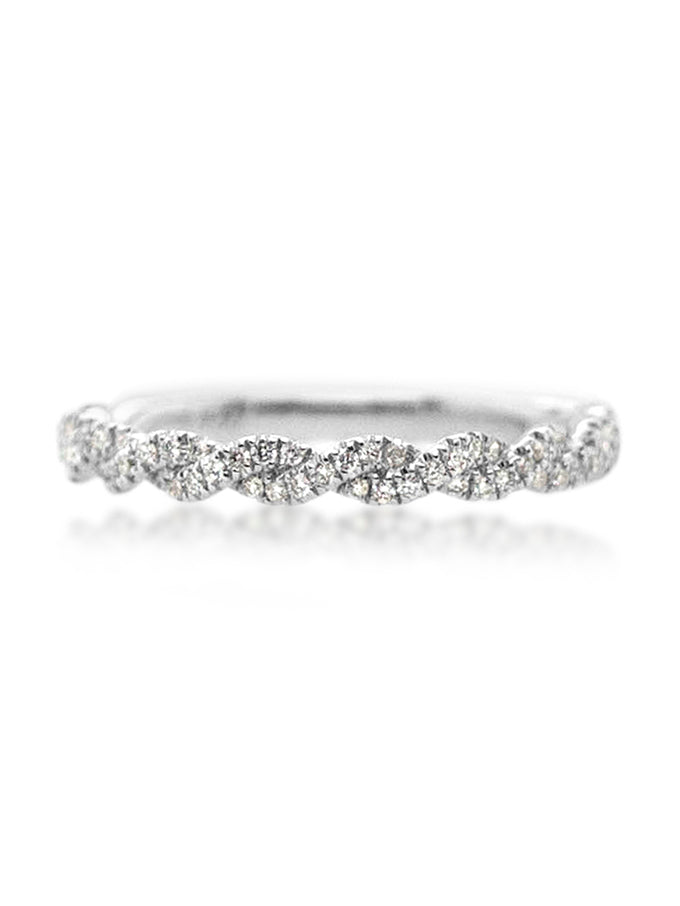 Diamond Set 0.29 Carat,on 18 Carat White Gold band