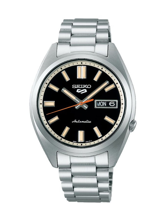 Seiko 5 SRPK89K on a Bracelet Band